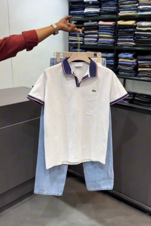 Classic Meets Modern: Men’s White Stretch Piqué Polo with Striped Accents 👕🤍